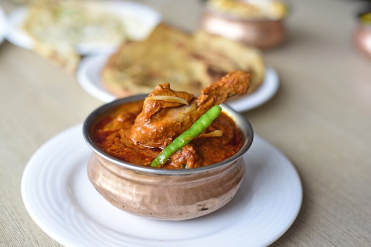 curry, chicken, indian food-6507120.jpg